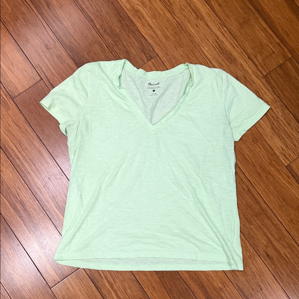 Madewell Light Green V-Neck Short Sleeve Tee